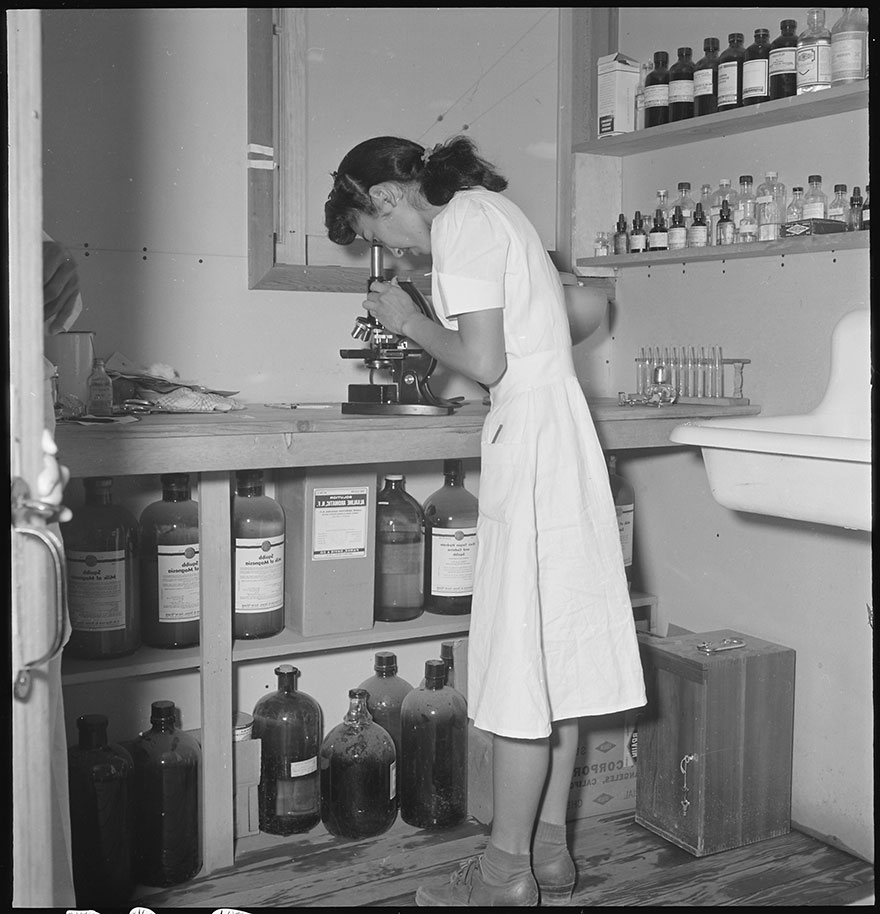 japanese-internment-camp-photos-dorothea-lange-17-5ca2140b5c961  880