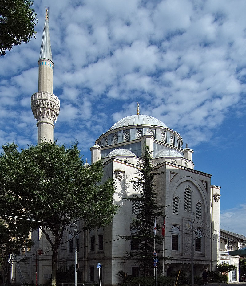 tokio camii